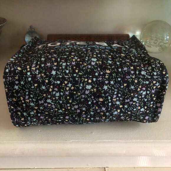 ***SOLD***NWOT Marc Jacobs Ditsy Floral Canvas Tote Bag Black Multi Small - Picture 9 of 16